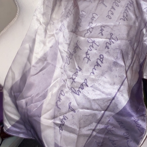 Younique  scarf - Picture 4 of 4